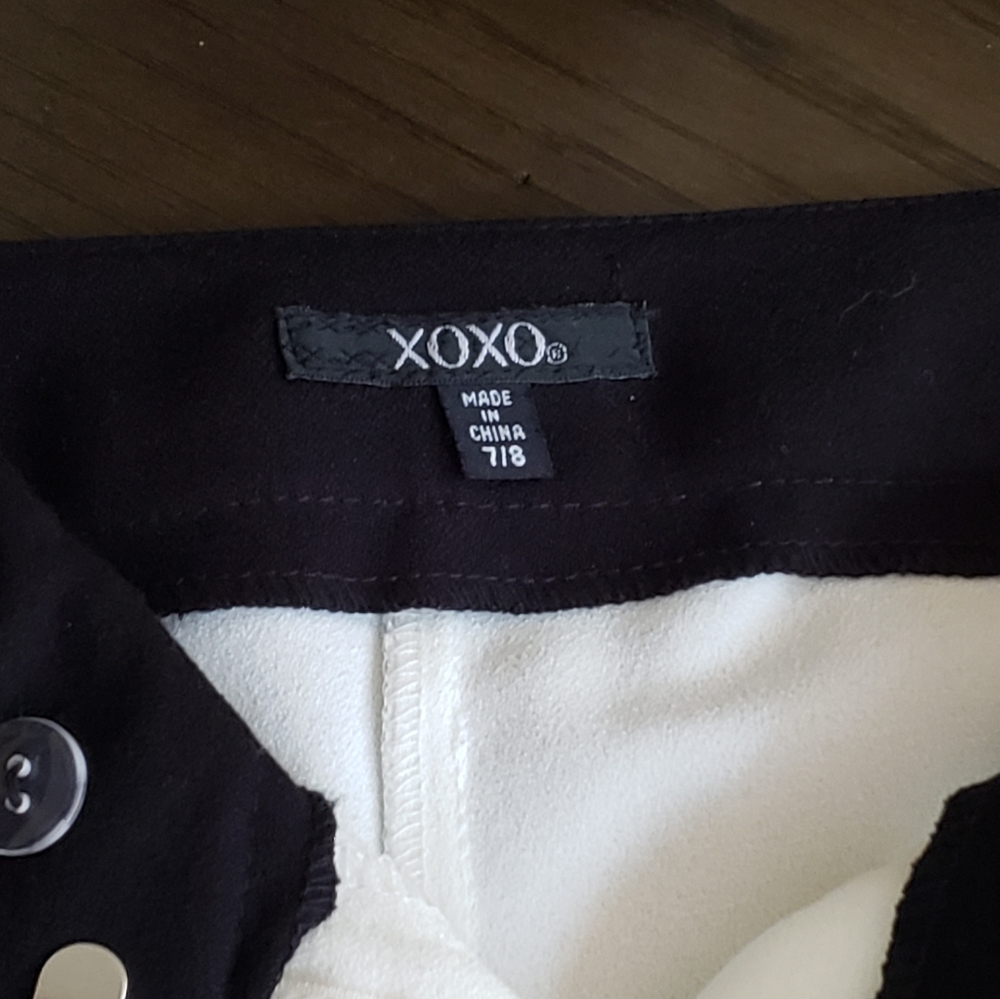 🛍XoXo  Shorts - Picture 2 of 6